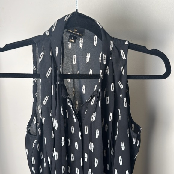 Worthington Black Business Casual Tank Geometric Button Down Blouse Size Medium - Picture 2 of 6
